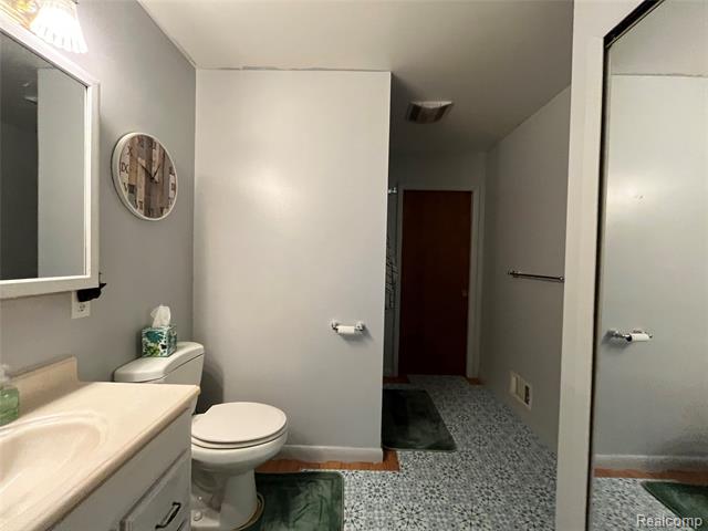 Builiding view eleven for 8368 E Lippincott Blvd, Davison, MI. 48423