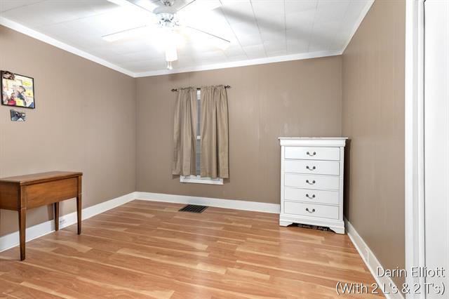 Builiding view seventeen for 240 Yeomans, Ionia, MI. 48846