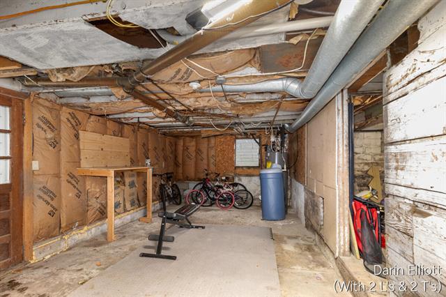 Builiding view twenty five for 240 Yeomans, Ionia, MI. 48846