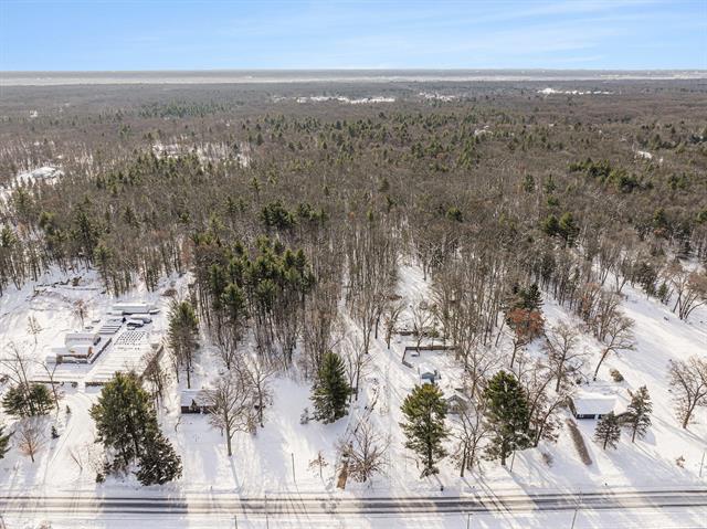 Builiding view twenty for 2479 Mcmillan, Twin Lake, MI. 49457