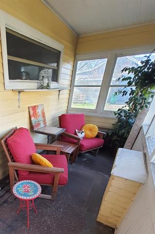 Builiding view four for 324 15Th, Niles, MI. 49120