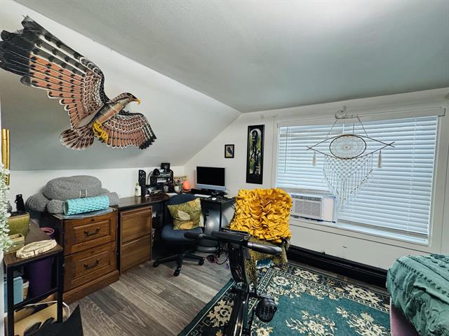 Builiding view sixteen for 324 15Th, Niles, MI. 49120