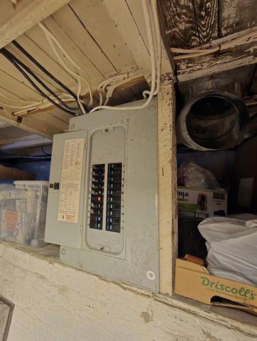 Builiding view twenty four for 324 15Th, Niles, MI. 49120