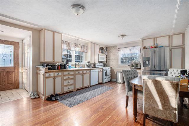 Builiding view six for 211 St Joseph, Niles, MI. 49120