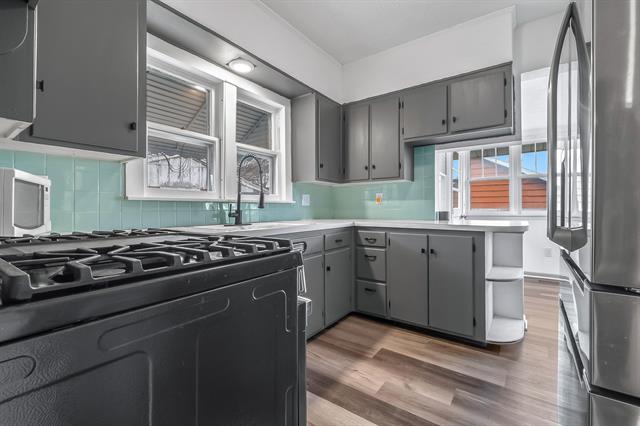 Builiding view eighteen for 230 Compton, Bronson, MI. 49028