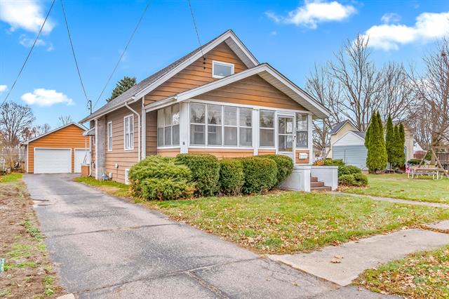 Builiding view four for 230 Compton, Bronson, MI. 49028