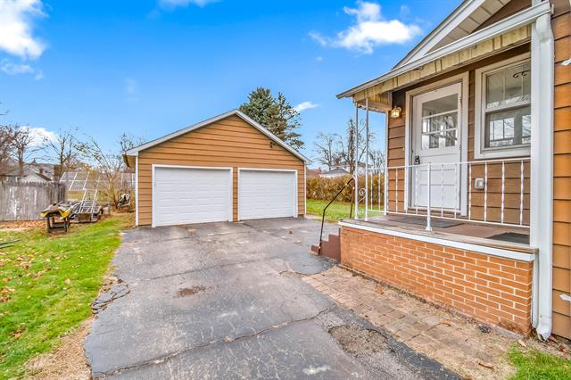 Builiding view three for 230 Compton, Bronson, MI. 49028