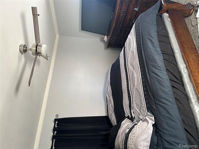 Builiding view six for 19970 Keystone, Detroit, MI. 48234