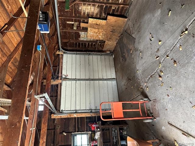 Builiding view twenty one for 19970 Keystone, Detroit, MI. 48234