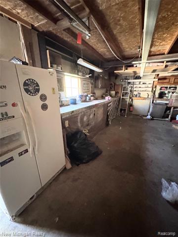 Builiding view twenty seven for 1238 Genesee, Burton, MI. 48509