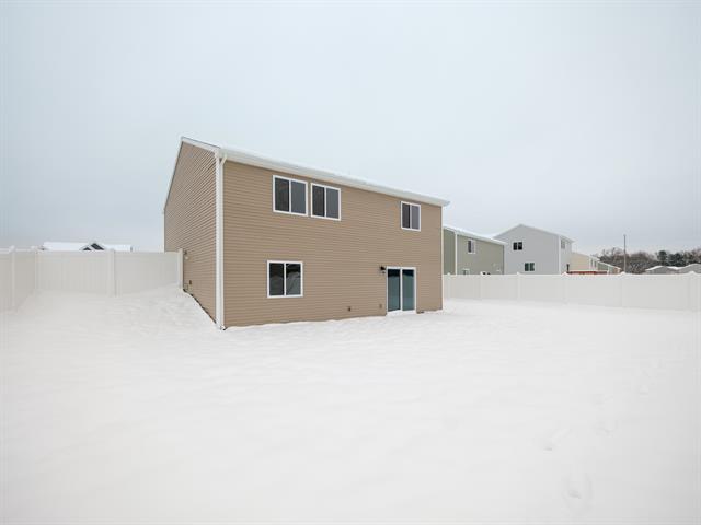 Builiding view nineteen for 58747 Norton, Mattawan, MI. 49071