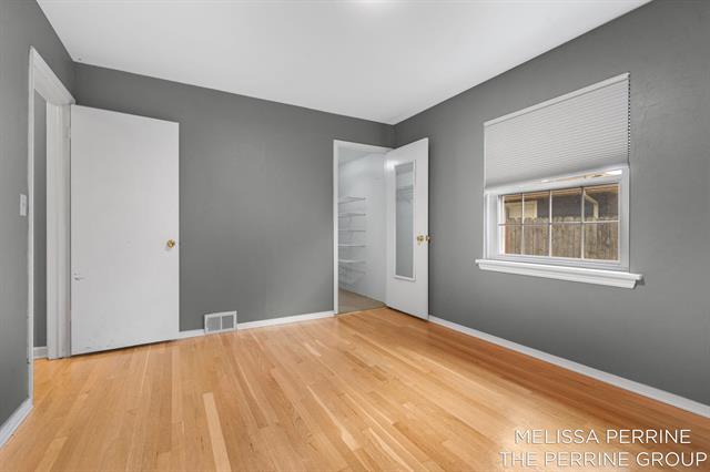 Builiding view twenty eight for 501 Oakleigh, Grand Rapids, MI. 49504