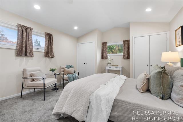 Builiding view twenty four for 501 Oakleigh, Grand Rapids, MI. 49504