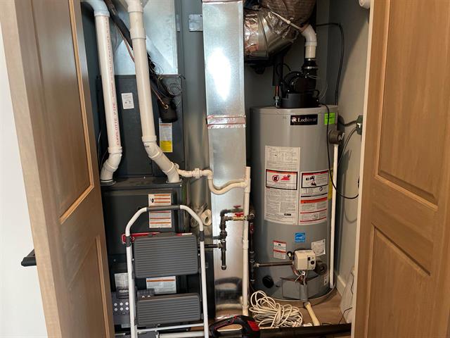 Builiding view forty seven for 225 Seventeenth Street, Traverse City, MI. 49684