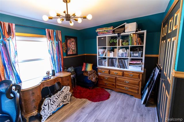 Builiding view twenty one for 6358 Yorkshire North Riding Road, Flint, MI. 48532