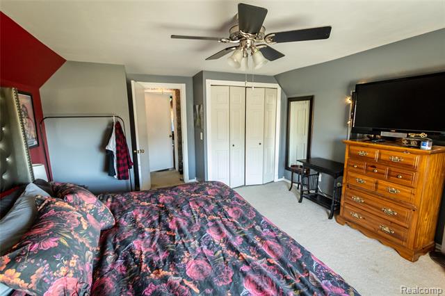 Builiding view twenty for 6358 Yorkshire North Riding Road, Flint, MI. 48532