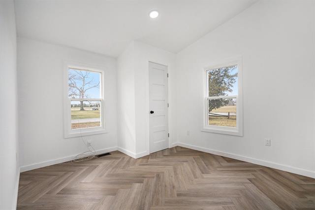 Builiding view fourteen for 71599 Stateline, Edwardsburg, MI. 49112