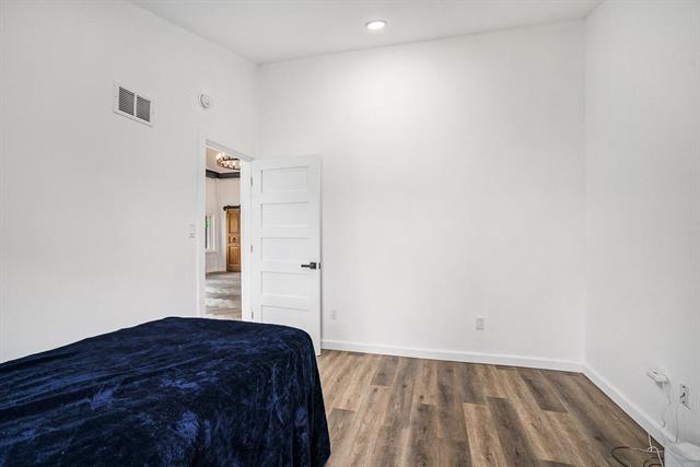 Builiding view seventeen for 71599 Stateline, Edwardsburg, MI. 49112