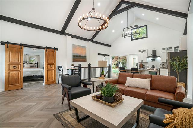 Builiding view two for 71599 Stateline, Edwardsburg, MI. 49112