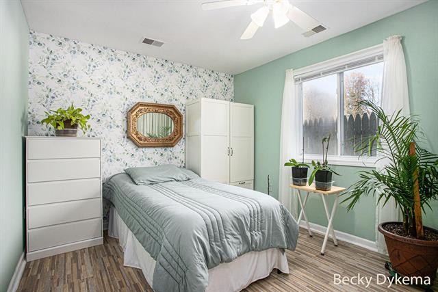 Builiding view twelve for 5738 Mount Vernon, Portage, MI. 49024