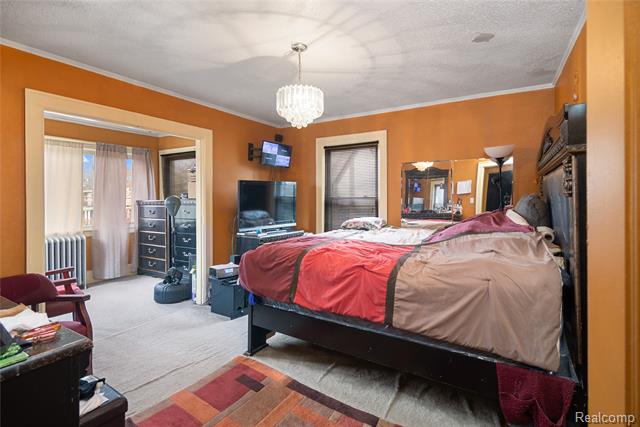 Builiding view twelve for 2484 Chicago, Detroit, MI. 48206