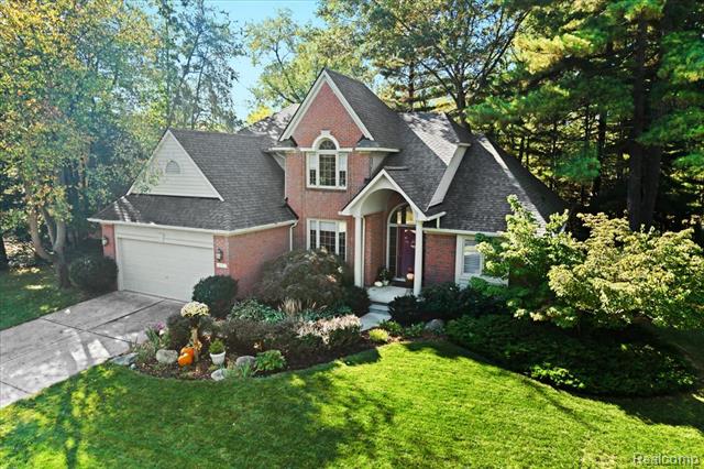 front view for 1227 Briarwood Ct, Wixom, Mi. 48393