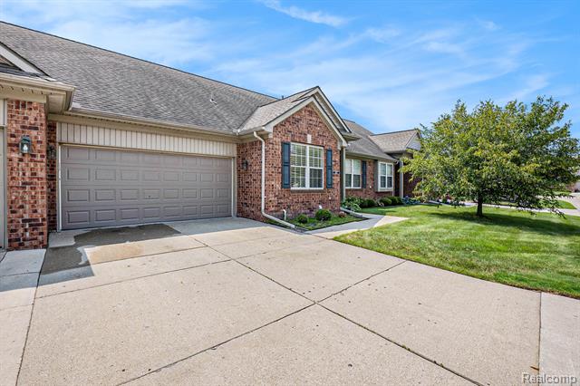 Builiding view five for 5477 Victory, Sterling Heights, MI. 48310