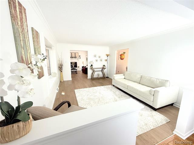 Builiding view four for 1369 Flamingo, Wixom, MI. 48393