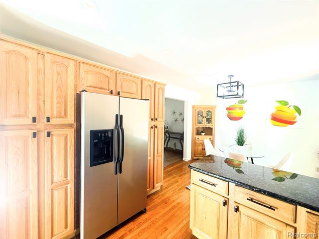 Builiding view seven for 1369 Flamingo, Wixom, MI. 48393