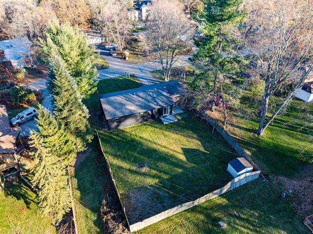 Builiding view twenty three for 2027 Joan, Grand Rapids, MI. 49505