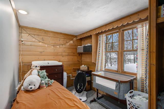 Builiding view fifteen for 3040 Michigan, Kalamazoo, MI. 49006