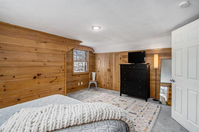 Builiding view fourteen for 3040 Michigan, Kalamazoo, MI. 49006