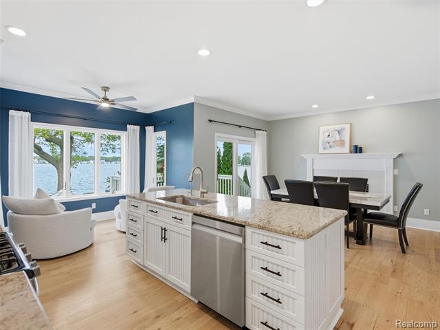 Builiding view fourteen for 12224 Mantawauka, Fenton, MI. 48430