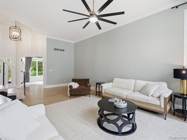 Builiding view twelve for 12224 Mantawauka, Fenton, MI. 48430