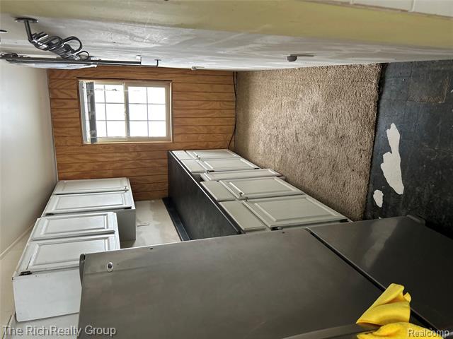 Builiding view twelve for 1818 Swaney, Walled Lake, MI. 48390