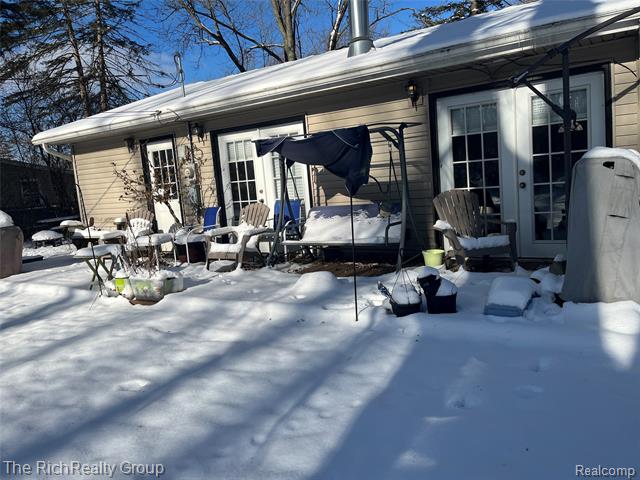 Builiding view two for 1818 Swaney, Walled Lake, MI. 48390