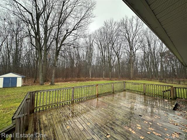 Builiding view twenty two for 1507 Transue, Burton, MI. 48509