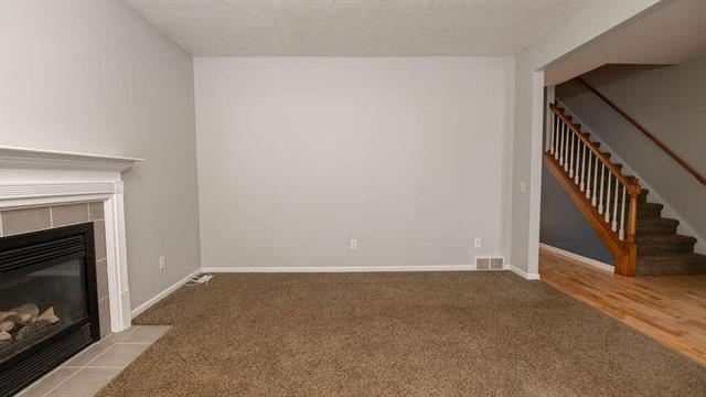 Builiding view three for 2550 Willow View, Jenison, MI. 49428