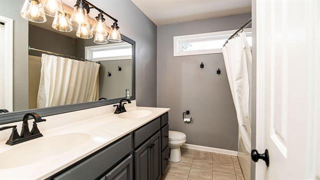 Builiding view twenty seven for 2550 Willow View, Jenison, MI. 49428