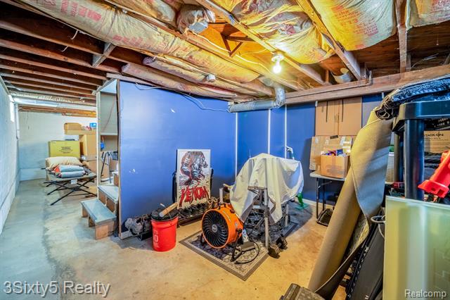 Builiding view fifteen for 314 Half, Monroe, MI. 48161