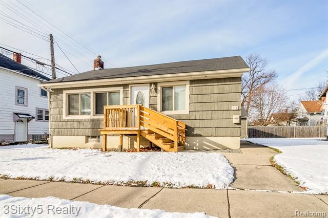 Builiding view four for 314 Half, Monroe, MI. 48161