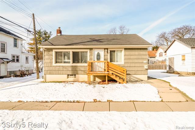 Builiding view one for 314 Half, Monroe, MI. 48161