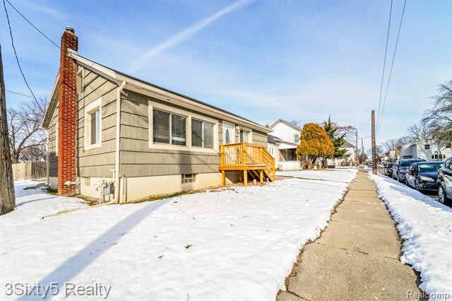 Builiding view three for 314 Half, Monroe, MI. 48161