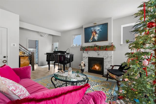 Builiding view five for 4164 Corvo, Kalamazoo, MI. 49006