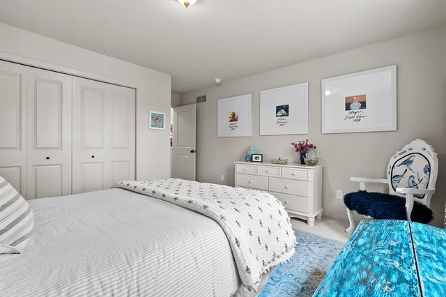 Builiding view twenty one for 4164 Corvo, Kalamazoo, MI. 49006