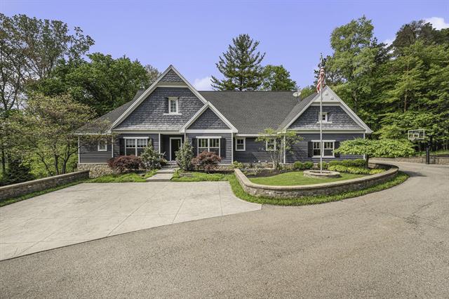 front view for 1480 Buttrick Avenue Se, Ada, Mi. 49301