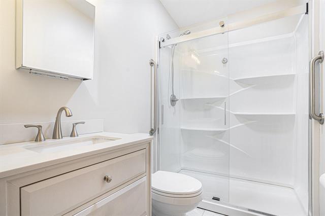 Builiding view eleven for 2962 Riverview, Muskegon, MI. 49445