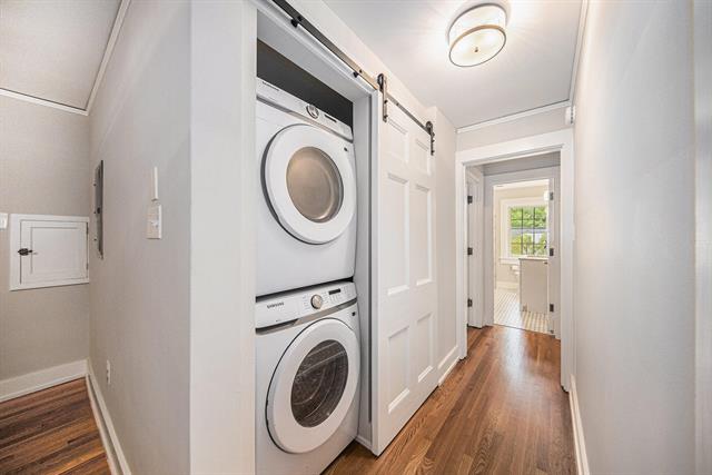 Builiding view forty six for 809 Berkshire, Ann Arbor, MI. 48104