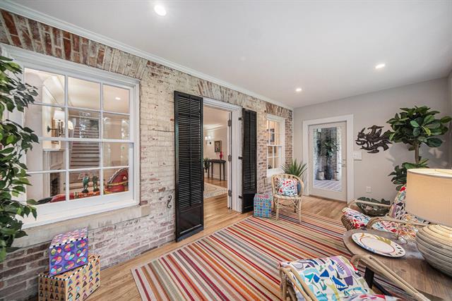 Builiding view sixteen for 809 Berkshire, Ann Arbor, MI. 48104