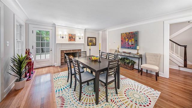 Builiding view thirteen for 809 Berkshire, Ann Arbor, MI. 48104